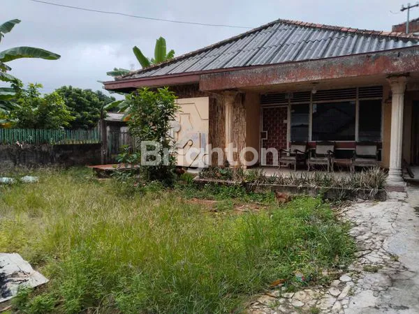 image DIJUAL RUMAH LETAK SANGAT STRATEGIS (3)