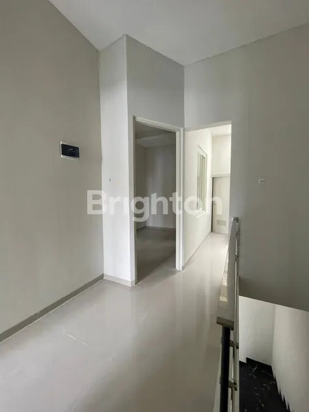 image RUMAH DI JUAL DI WISMA MUKTI, BARU GRESS, MINIMALIS, LOKASI NYAMAN DI DALAM PERUMAHAN, BEBAS BANJIR, ROW JALAN 3 MOBIL LONGGAR, HANYA SISA 1 UNIT SAJA (4)