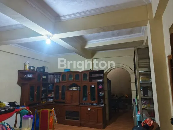 image INVESTASI STRATEGIS: RUMAH USAHA 420M², LOKASI PREMIUM (5)