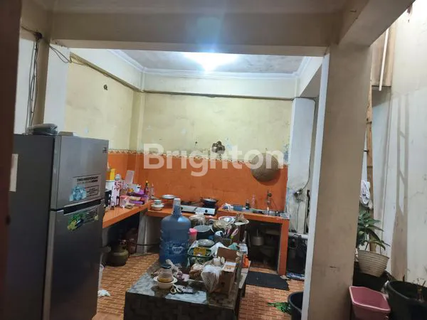 image INVESTASI STRATEGIS: RUMAH USAHA 420M², LOKASI PREMIUM (7)