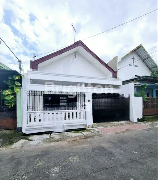 image RUMAH SIAP HUNI, NGEMPLAK, GILINGAN, BANJARSARI SOLO (1)
