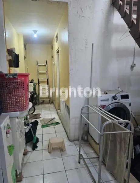 image DIJUAL RUMAH 2,5 LANTAI DIKAWASAN STRATEGIS DAN BISNIS DI GALAXY BEKASI KOTA (5)