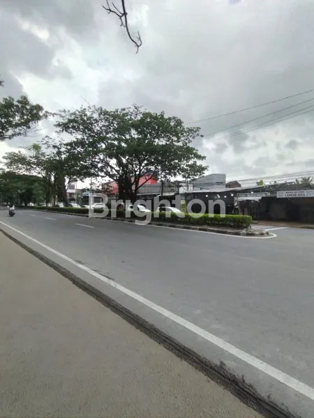 image DISEWAKAN TANAH LOKASI STRATEGIS DI ARTERI SOEKARNO HATTA SEMARANG TIMUR. COCOK UNTUK BUKA USAHA, GUDANG MAUPUN KANTOR (3)