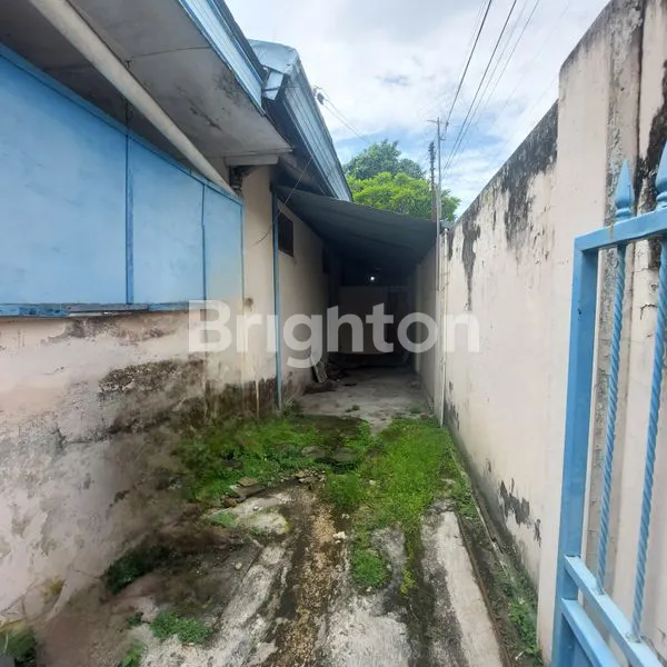 image TANAH +RUMAH LUAS 433M² DEKAT SOLO SQUARE, STRATEGIS (1)