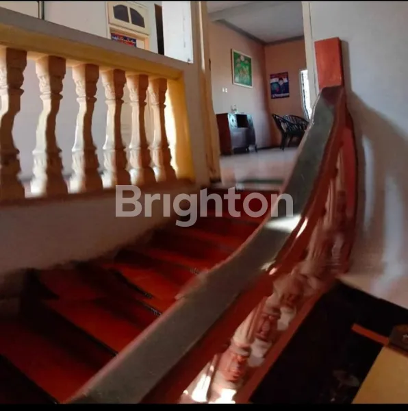 image RUMAH SIAP HUNI 2 LANTAI LOKASI MEDOKAN AYU !! (4)