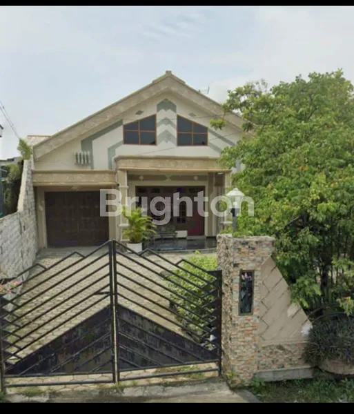 image COCOK UNTUK USAHA ATAU KOS !! RUMAH LOKASI MEDOKAN AYU  (1)