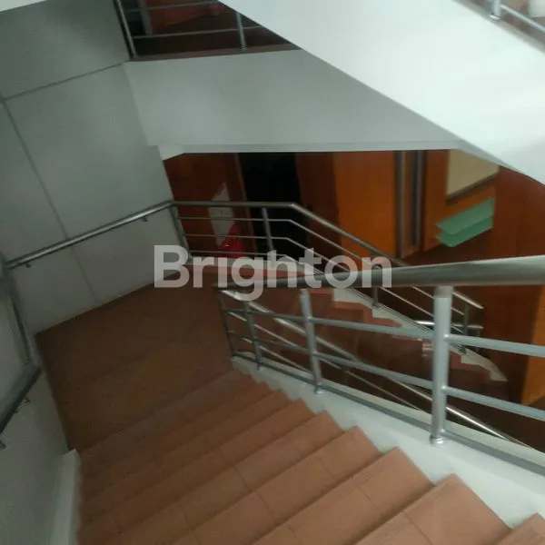 image RUKO 4 LANTAI PREMIUM, LOKASI SUPER STRATEGIS TEUKU UMAR (3)