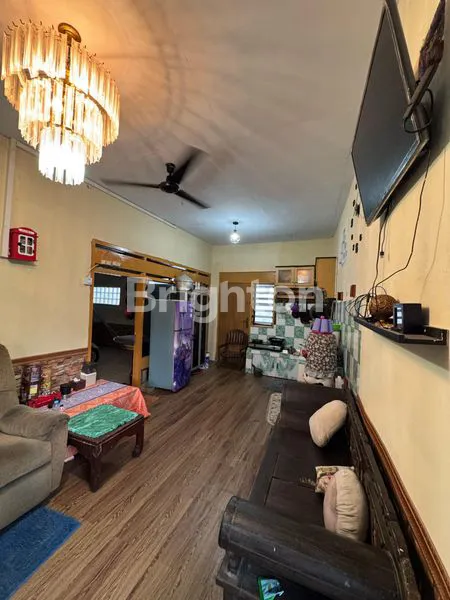 image RUMAH SIAP HUNI JALAN KALIBOKOR GUBENG SURABAYA (2)