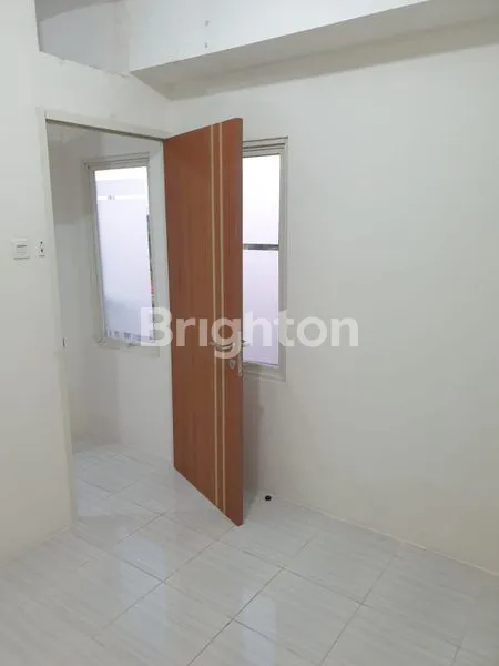 image APARTEMEN 2BR DI PUNCAK CBD, VIEW KOLAM RENANG (4)
