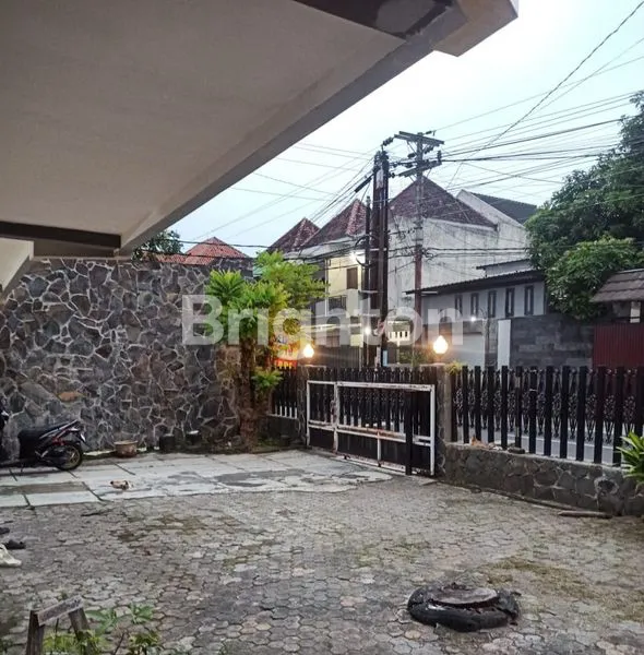 image RUMAH CLASIC 600M2 DI MAKAM HAJI, PAJANG (1)