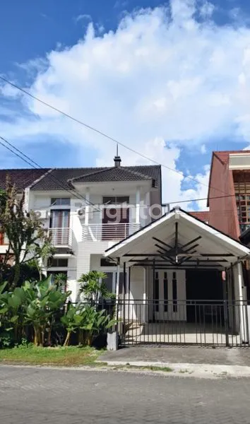 image RUMAH MINIMALIS TENGAH KOTA, NYAMAN, SIAP HUNI (1)