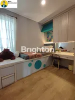 photo 2 2025 12 12 17 32 30