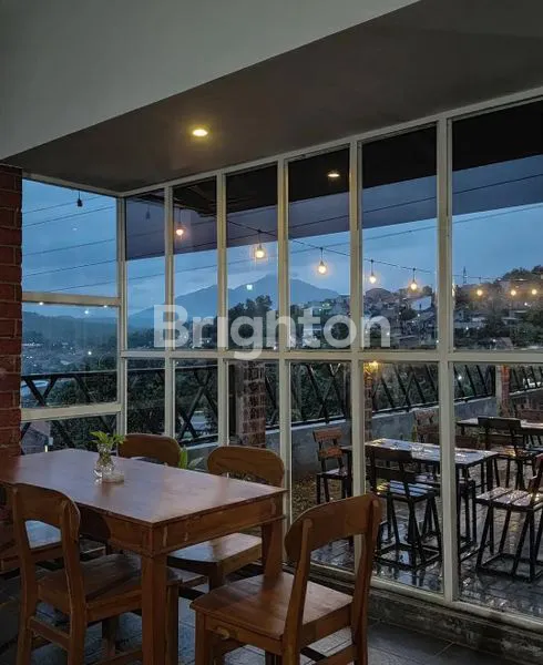 image TEMPAT USAHA BERUPA CAFE UNTUNG SUROPATI DIJUAL CEPAT (5)