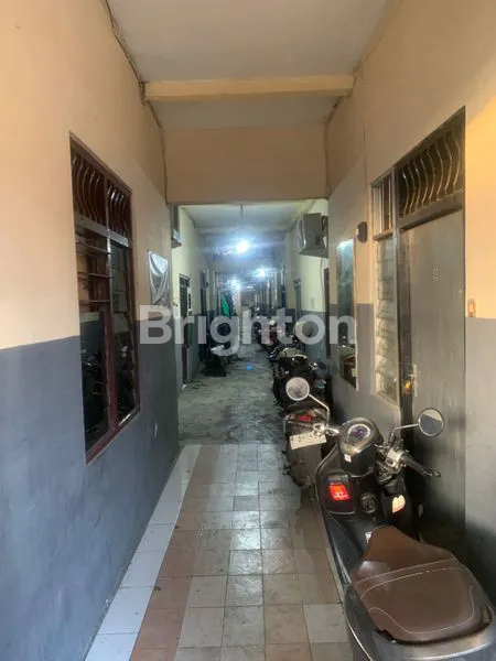image RUMAH KOS AKTIF SEBELAH KAMPUS UNAIR C DEKAT KAMPUS MUHAMMADIYAH GALAXY MALL ITS WIDYA KARTIKA HANG TUAH WIDYA MANDALA MERR (4)