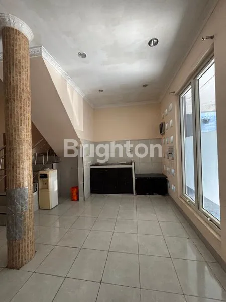 image RUMAH 2 LANTAI SIAP HUNI DI CIBUBUR COUNTRY (5)