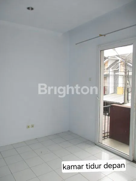 image DIJUAL RUMAH DI GOLDEN PALM RESIDENCE JAKARTA BARAT (8)