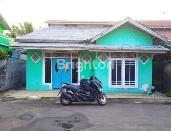 image RUMAH AREA KOMPLEK JALAN TABRANI AHMAD PONTIANAK (1)