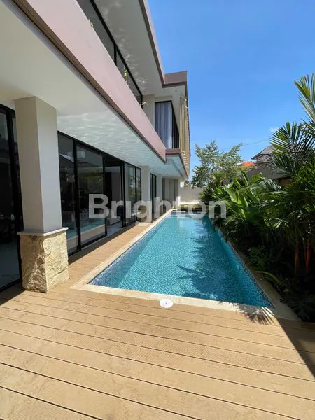 LUXURY MODERN HOME WITH ROOFTOP & POOL IN TUKAD BADUNG