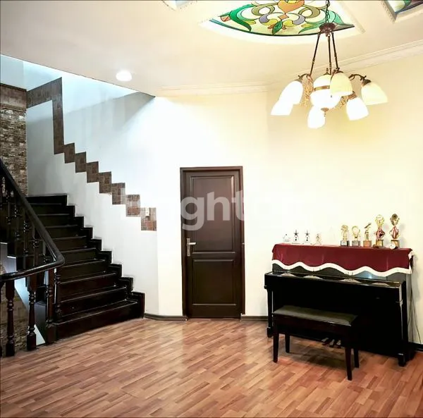 image LOKASI DI JANTUNG KOTA MEDAN KOMPLEK VILLA MAKMUR INDAH JL.MAKMUR FULL FURNISHED  (5)