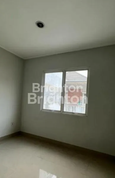 image DIJUAL RUMAH MODERN 2 LANTAI DIKAWASAN STRATEGIS DAN BISNIS DI SUMARECON BEKASI KOTA (8)