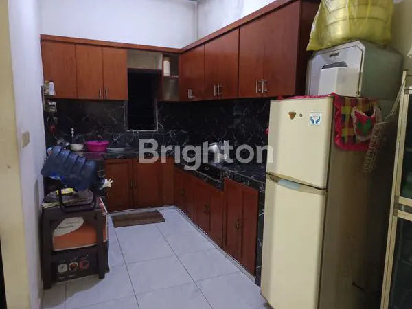 image RUMAH 2 LANTAI, LT 96M², 3 KT DI SAMARINDA (6)