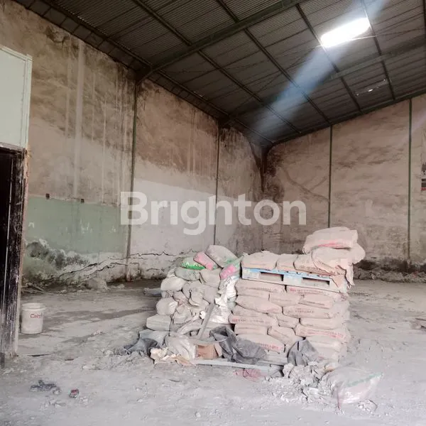 image GUDANG LOKASI SANGAT STRATEGIS DAN KOMERSIAL (4)