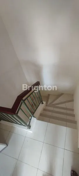 image RUMAH 2 LANTAI AMARILLO VILLAGE GADING SERPONG TANGERANG  (5)