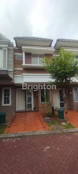 image RUMAH 2 LANTAI AMARILLO VILLAGE GADING SERPONG TANGERANG  (1)