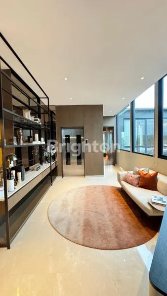 image RUMAH SULTAN BERNUANSA VILLA DI BSD BY NAVAPARK (5)