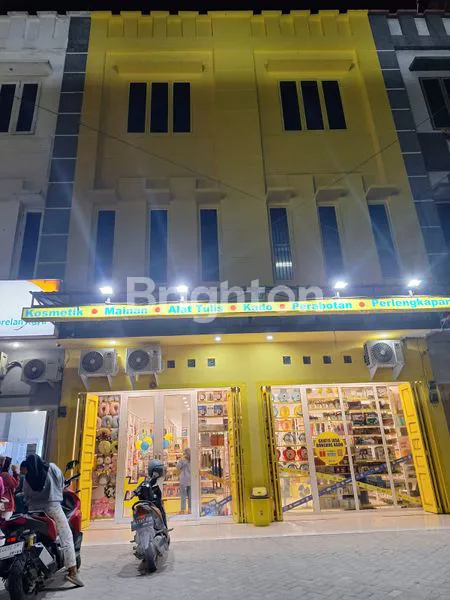 RUKO GANDENG DI MARELAN PASAR 3