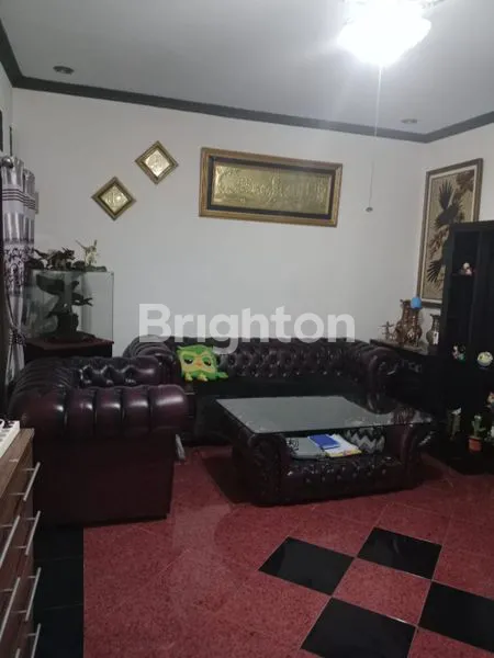 image RUMAH CANTIK 2 LANTAI VILA NUSA INDAH 5, SIAP HUNI, TIDAK BA.JIR LOKASI AMAN DAN NYAMAN (2)