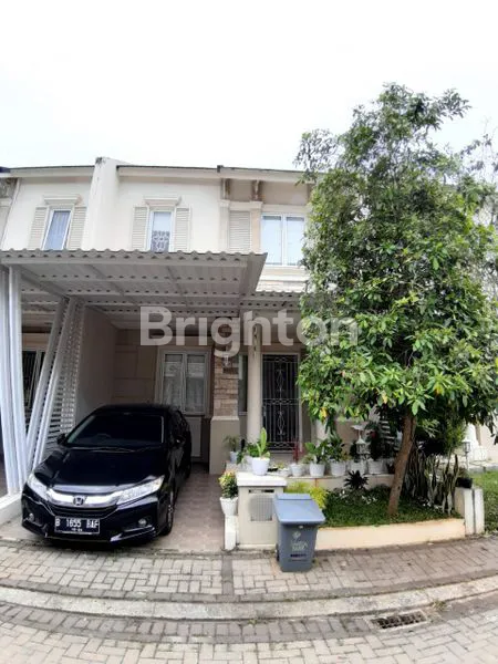 RUMAH FULL FURNISHED SIAP HUNI DI VANYA PARK BSD CITY