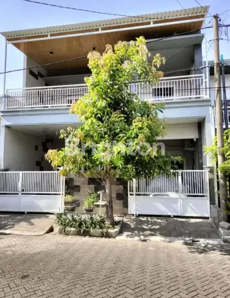 image RUMAH BABATAN PRATAMA (7)