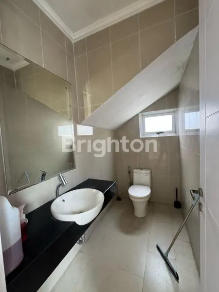 image HARGA TERBAIK RUMAH SIAP HUNI HANYA DI GREENWICH CLUSTER SHEFFIELD BSD CITY (6)