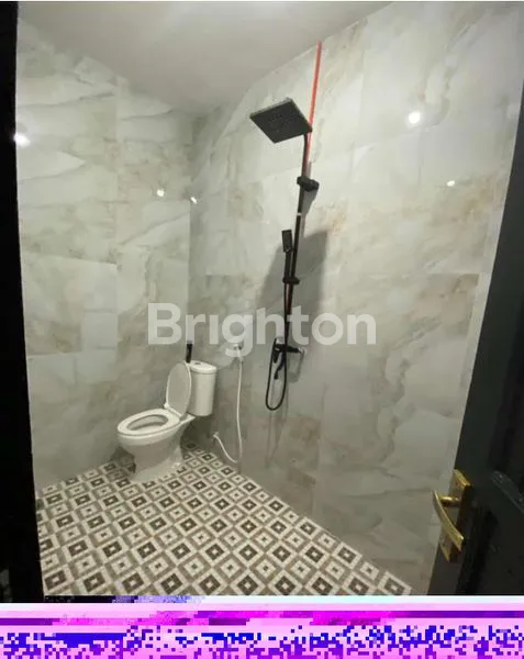 image RUMAH 2 LANTAI, FURNISHED LENGKAP, DEKAT FASILITAS (6)