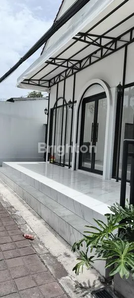 image FOR RENT TOKO  / COMMERCIAL SHOOP  - LOKASI STRATEGIS DI BYPASS SANUR, LT 65M² (5)