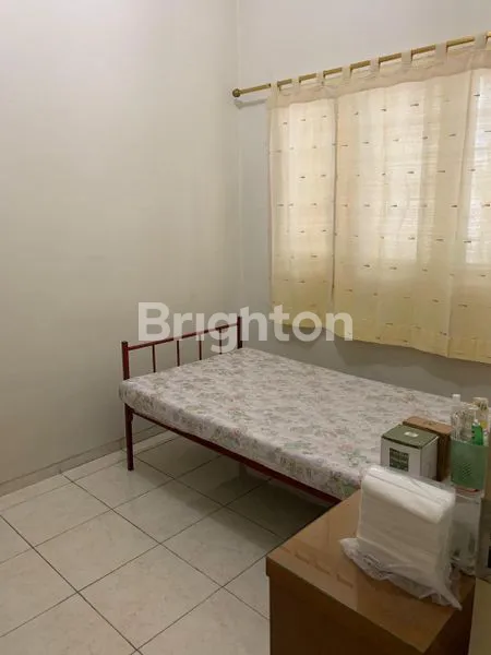 image RUMAH 3 LANTAI DI TANJUNG DUREN, JAKARTA BARAT (7)