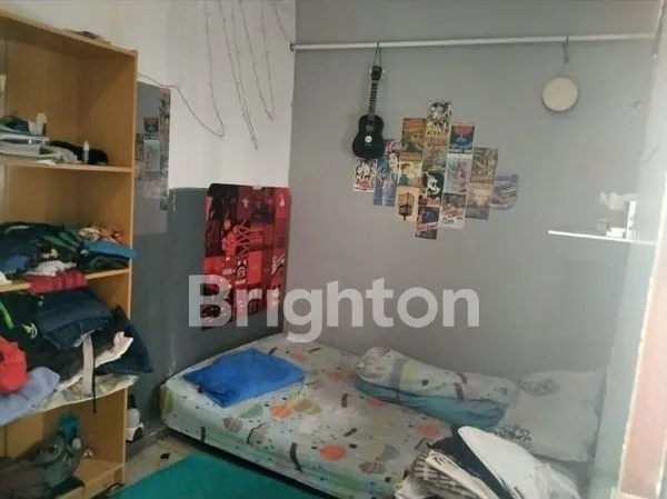 image DIJUAL MURAH RUMAH REGENCY 2 LANTAI  (7)