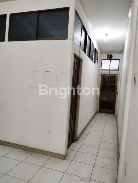 image RUKO JL.TIMOR 3 LANTAI (4)