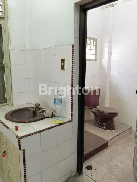 image RUKO JL.TIMOR 3 LANTAI (7)