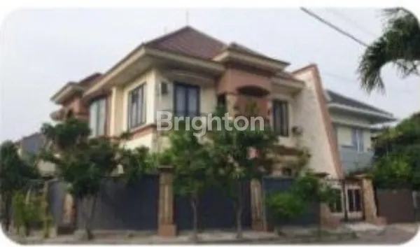 image INVESTASI EMAS DI PUSAT KOTA! RUMAH MEWAH SIAP HUNI DI ARAYA TAHAP 2, SURABAYA (2)