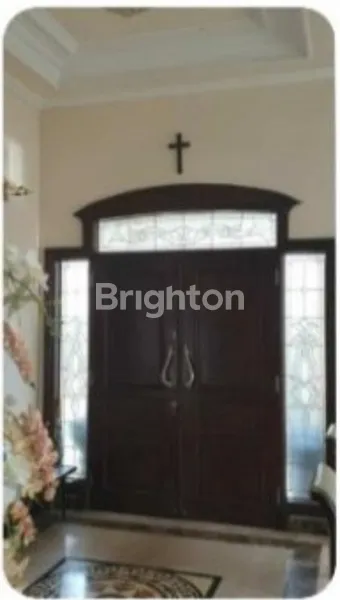 image INVESTASI EMAS DI PUSAT KOTA! RUMAH MEWAH SIAP HUNI DI ARAYA TAHAP 2, SURABAYA (3)