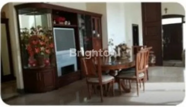 image INVESTASI EMAS DI PUSAT KOTA! RUMAH MEWAH SIAP HUNI DI ARAYA TAHAP 2, SURABAYA (4)