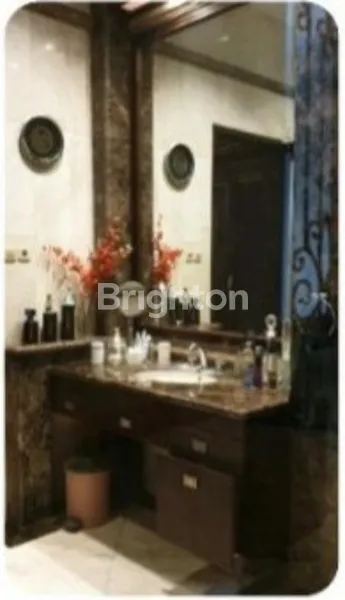 image INVESTASI EMAS DI PUSAT KOTA! RUMAH MEWAH SIAP HUNI DI ARAYA TAHAP 2, SURABAYA (7)