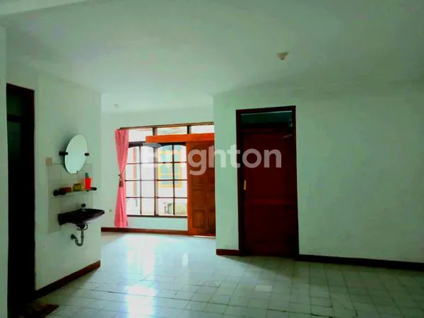 image DIJUAL RUMAH DI KAWASAN TERUSAN PASTEUR (2)