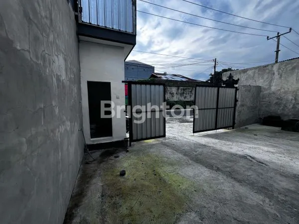 image GUDANG BARU 400M², AKSES TRONTON, TANPA KANTOR (3)