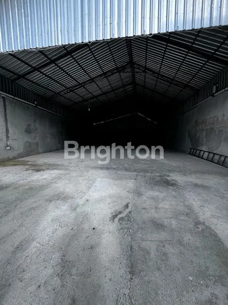 image GUDANG BARU 400M², AKSES TRONTON, TANPA KANTOR (4)