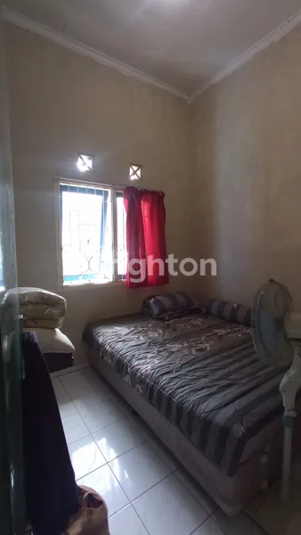 image DIJUAL RUMAH USAHA DENGAN RUANG KANTOR DI DEPAN LINGKUNGAN ISLAMI (6)