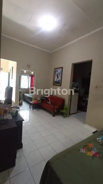 image DIJUAL RUMAH USAHA DENGAN RUANG KANTOR DI DEPAN LINGKUNGAN ISLAMI (7)