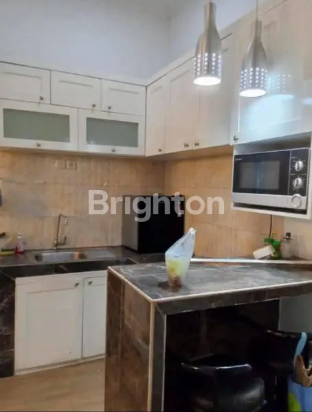 image RUMAH MUNGIL DENGAN KOLAM RENANG ANAK  (5)